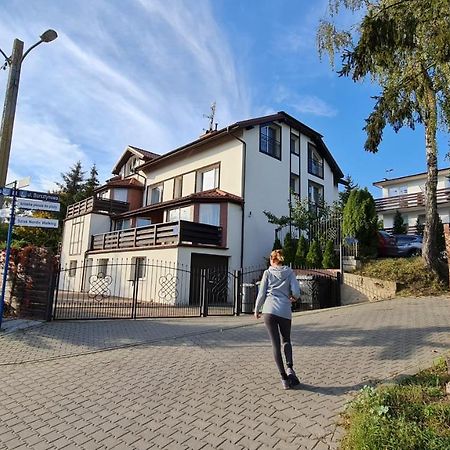Tmt Pokoje Goscinne Z Aneksami Kuchennymi Kąty Rybackie Dış mekan fotoğraf