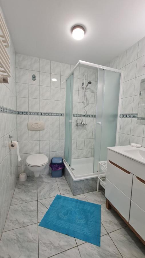 Tmt Pokoje Goscinne Z Aneksami Kuchennymi Kąty Rybackie Dış mekan fotoğraf