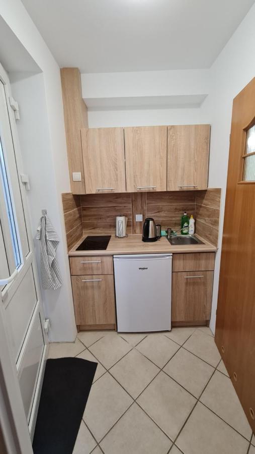 Tmt Pokoje Goscinne Z Aneksami Kuchennymi Kąty Rybackie Dış mekan fotoğraf
